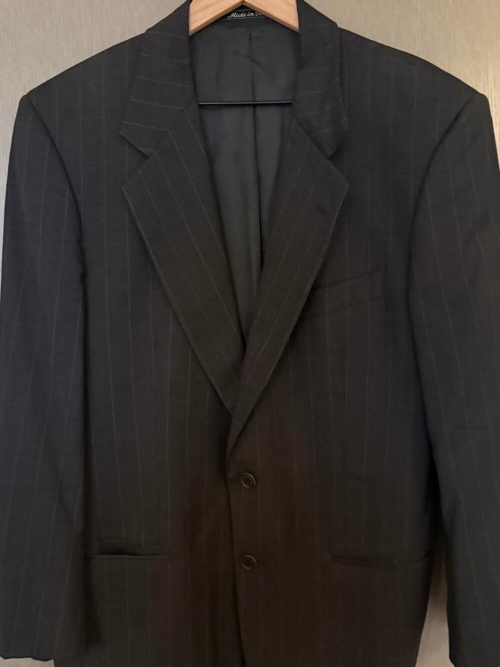 Valentino Classic dark grey pinstripe suit jacket/blazer Size M
